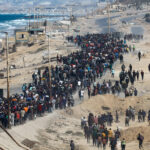 Gaza ceasefire: Palestinians flood back to north Gaza after Israeli pullout